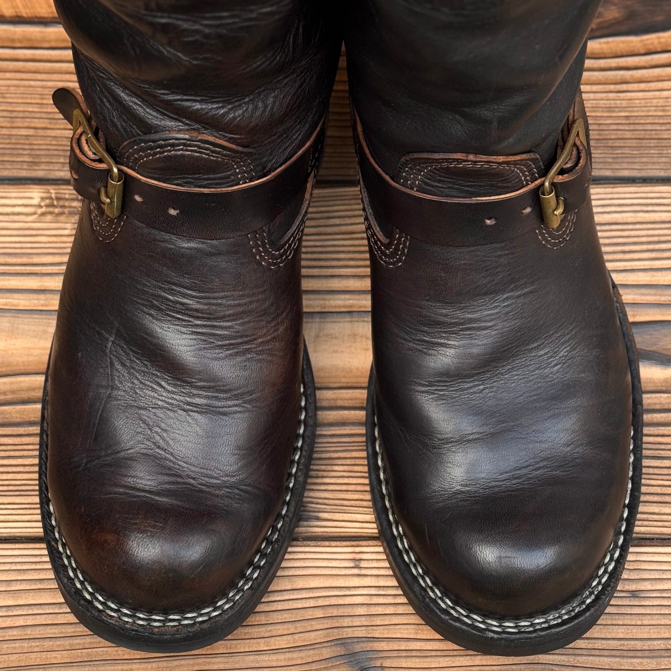 CENTURY BOSS Black Horsehide 10