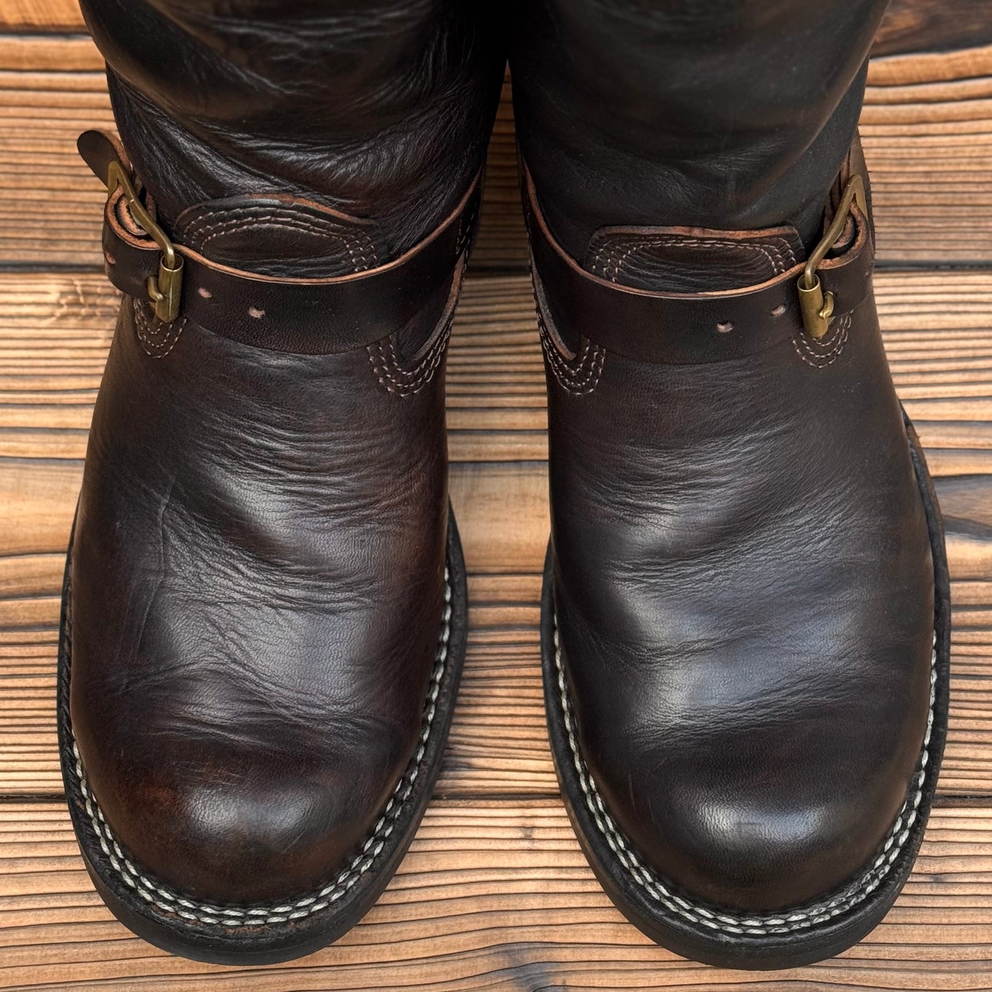 CENTURY BOSS Black Horsehide 10"Height #700 Vibram〈10E〉