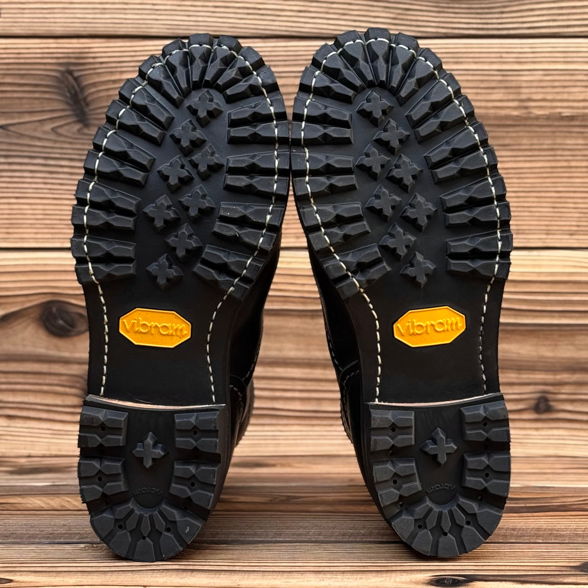 JOBMASTER Black 8"Height #100 Vibram〈9E〉