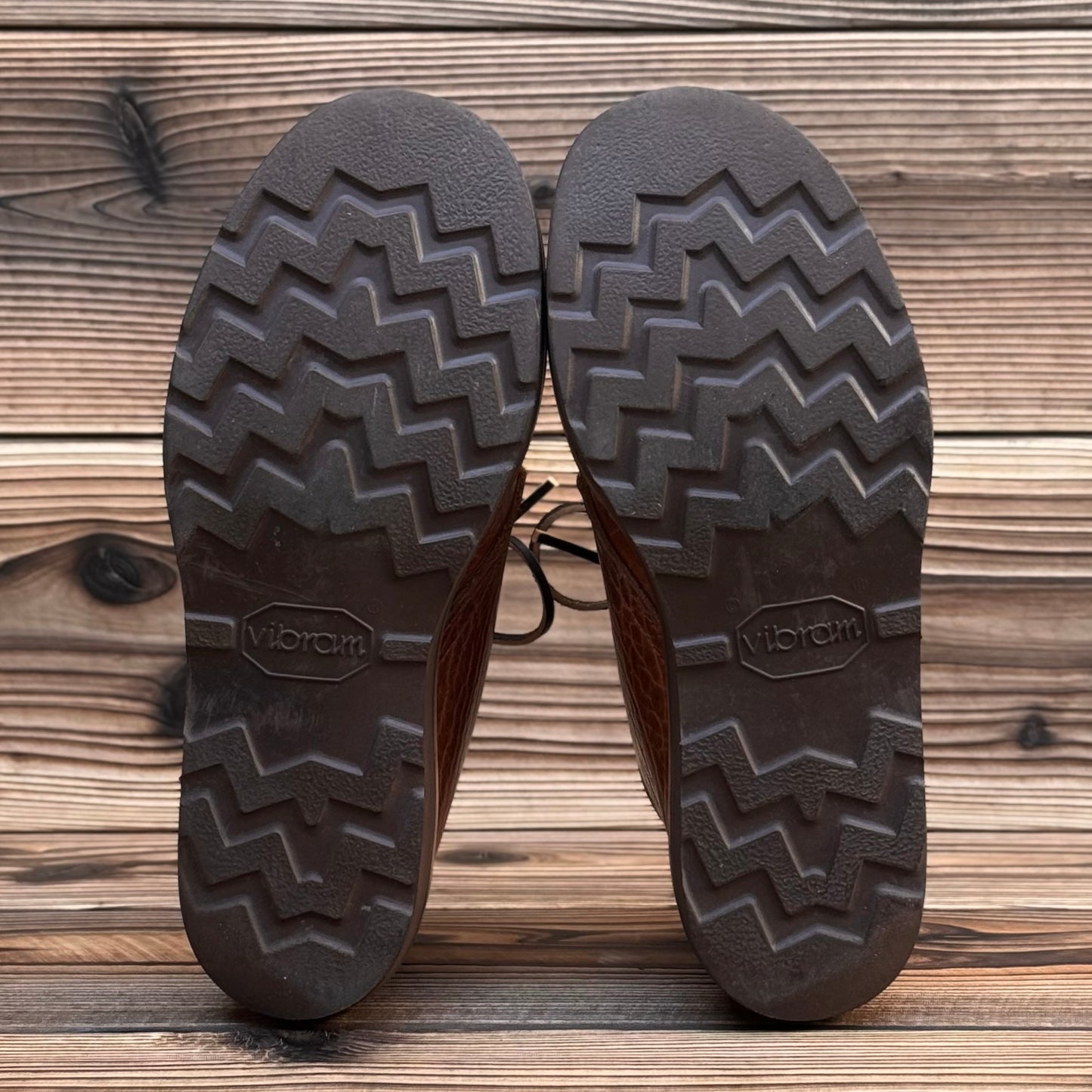 CHUKKA Brown Bison #4014 Vibram Brown〈8E〉