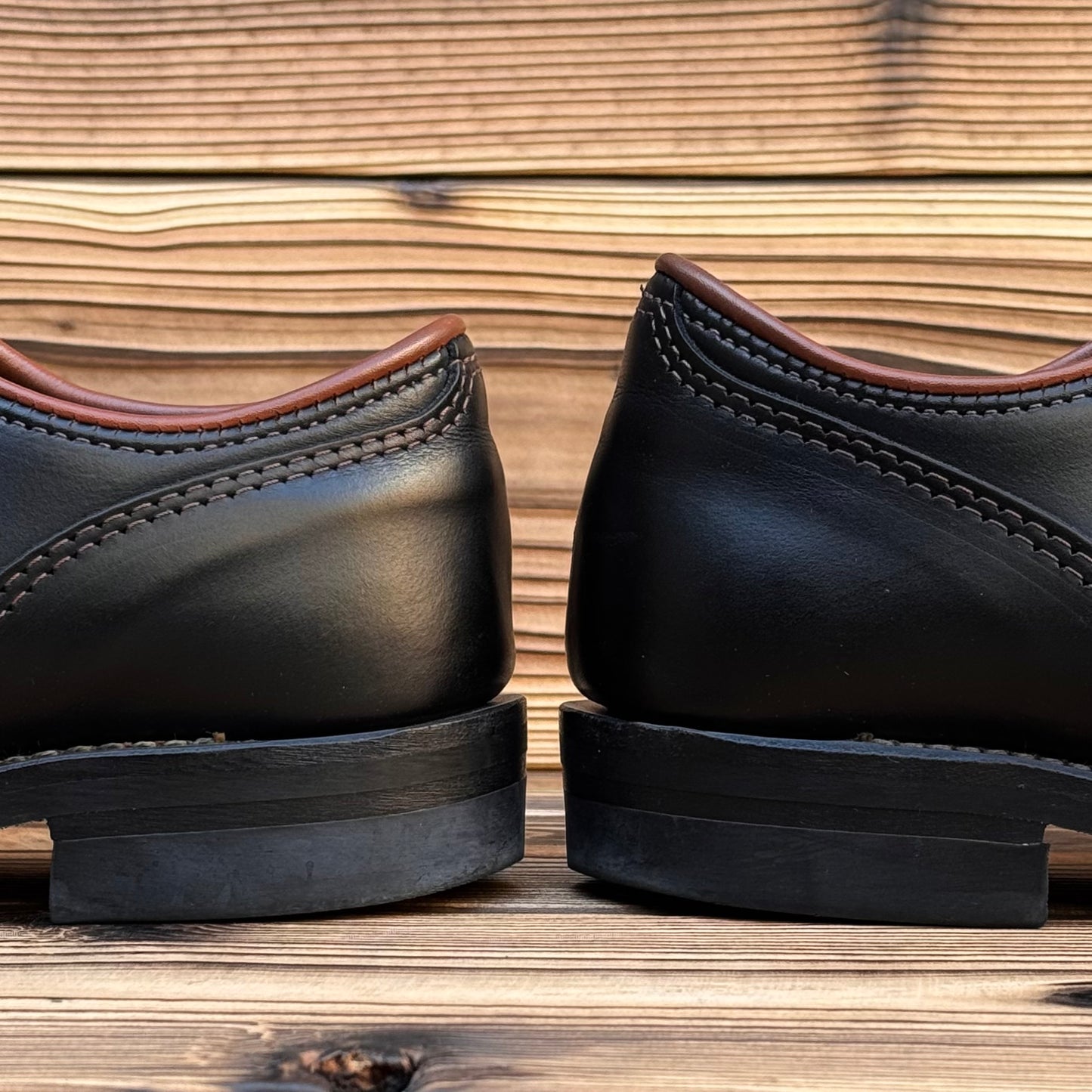 JH CLASSICS Black Tie #430 Vibram〈9EEE〉