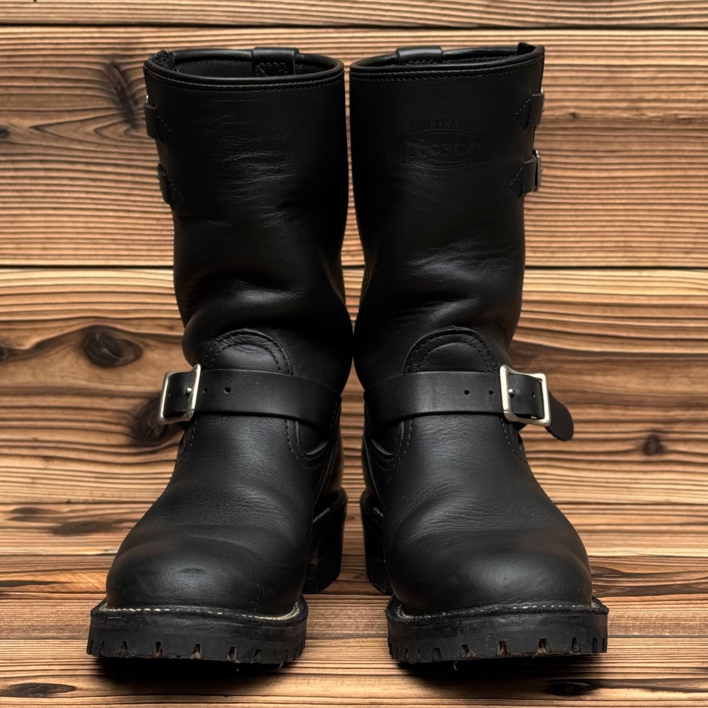BOSS Black 10"Height #100 Vibram〈8E〉