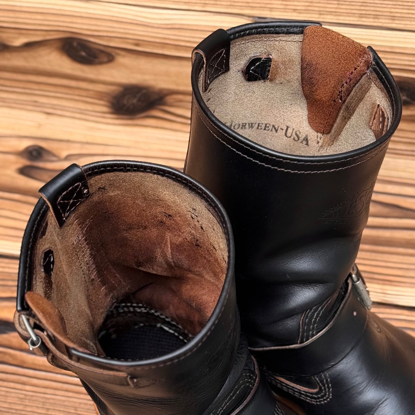 MISTER LOU 7600 Horween Black Horse Hide 10"Height #4014 Vibram Brown〈8E〉