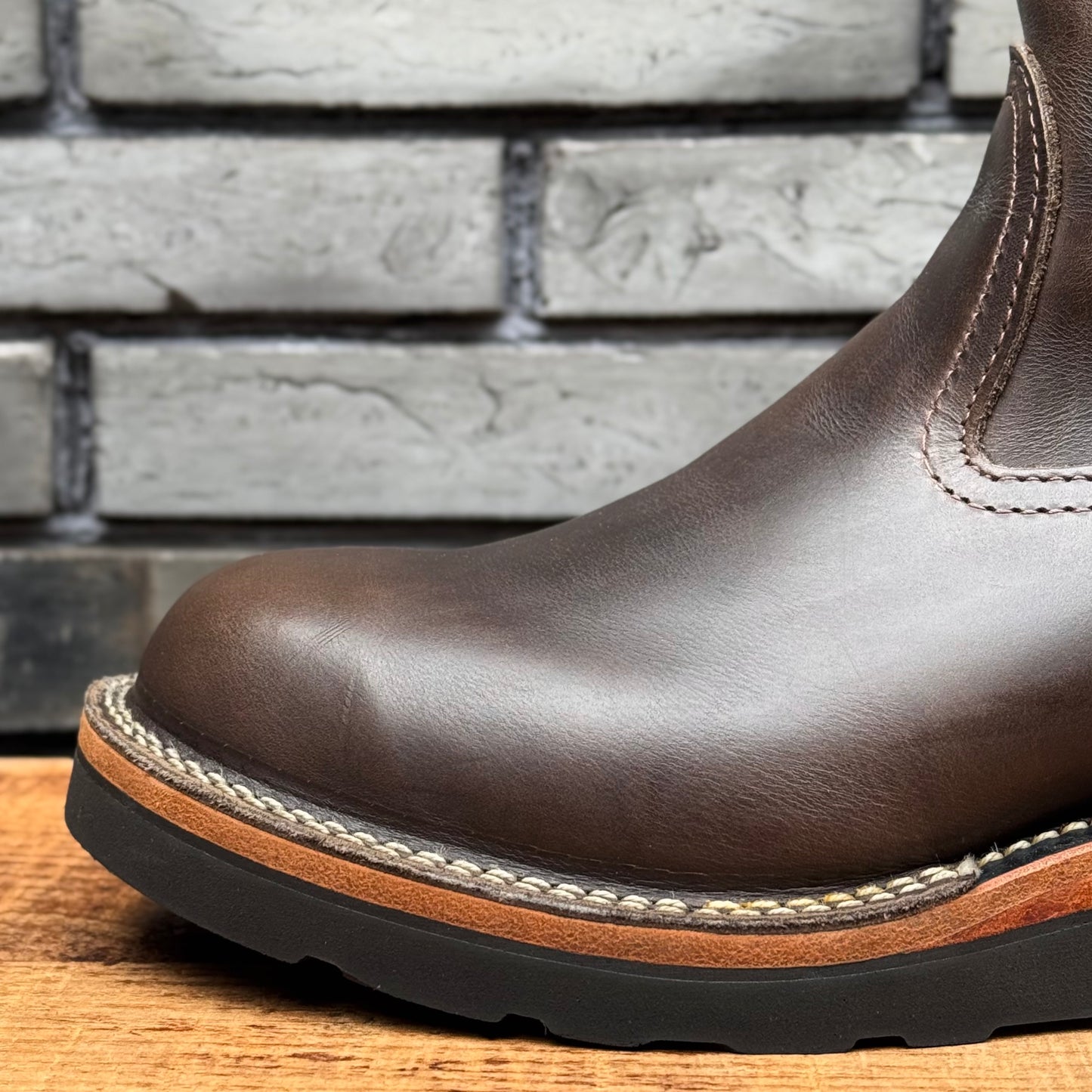 MORRISON Charcoal 9"Height Raptor Black〈8 1/2E〉