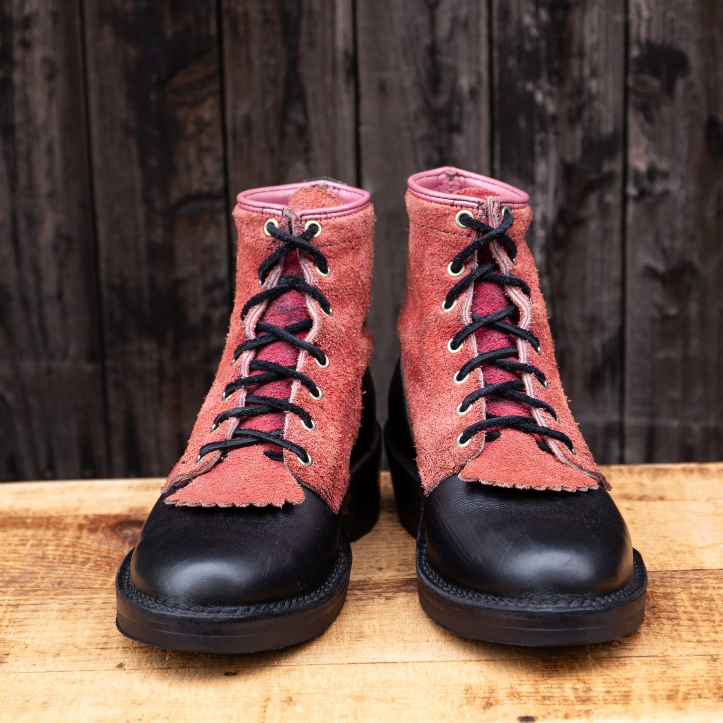 PACKER Limited Edition Black Nautilus x Roughout Pink 7"Height #705 Vibram 〈5 1/2E〉