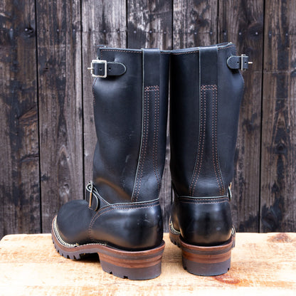 BOSS Black 11"Height #100 Vibram 〈9D〉