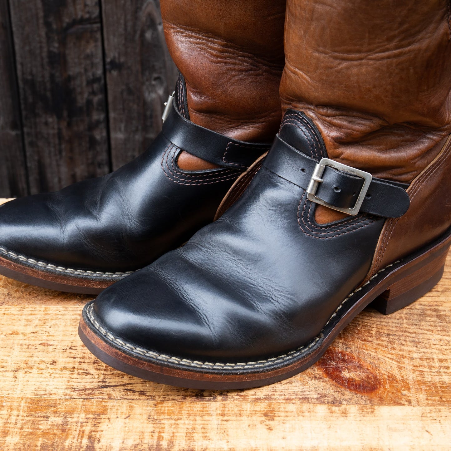 Horsehide Narrow Wesco Engineer Boots 10"Height #700 Vibram Sole 〈9 1/2E〉